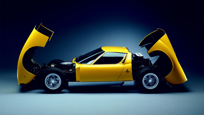 Illustration for article titled How The Lamborghini Miura Changed The Supercar Game Forever